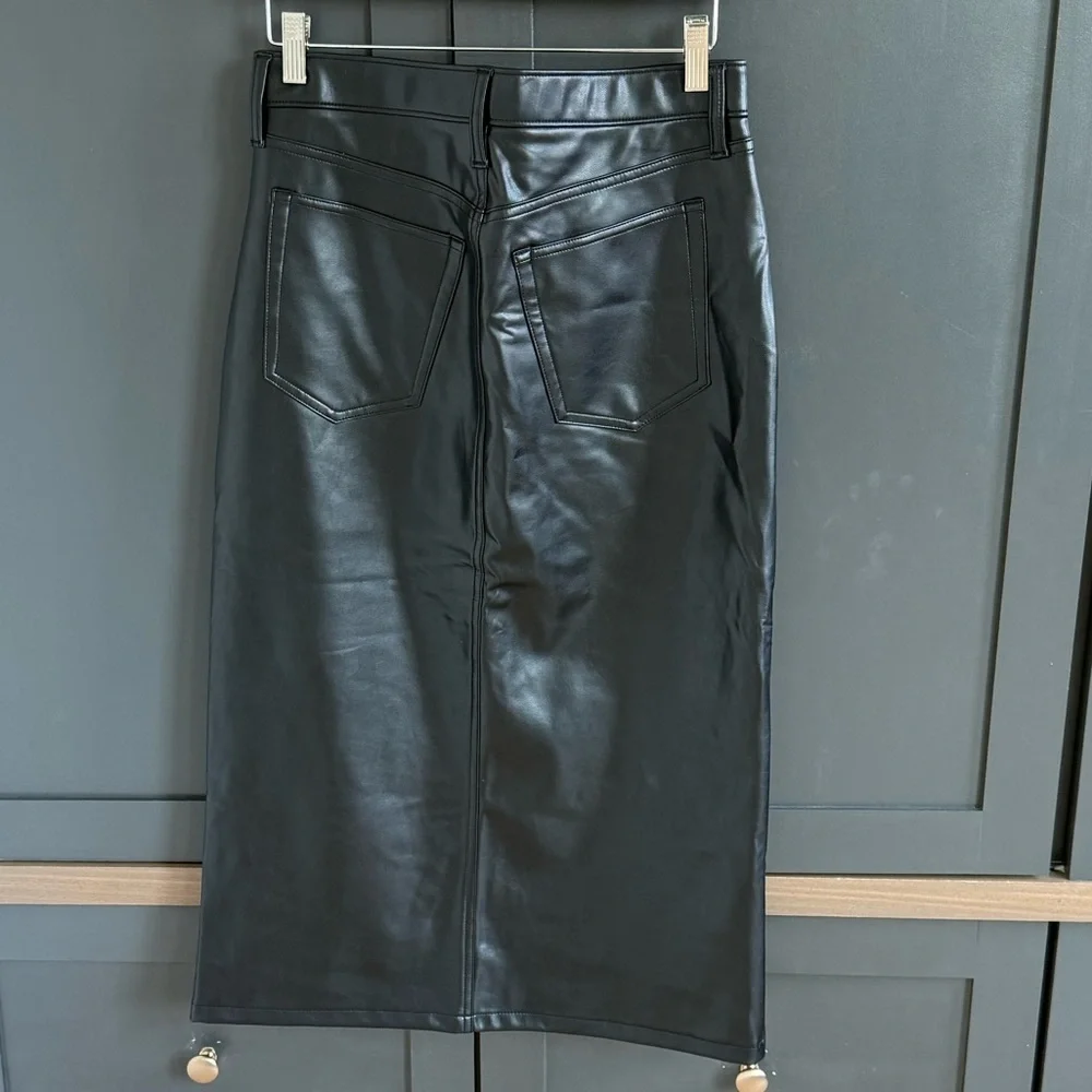 Abercrombie & Fitch | Black Faux Leather Midi Skirt | M | NWT